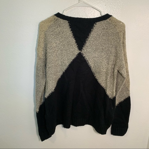 Hem & Thread Crewneck Sweater Black Beige Diamond - Picture 8 of 11